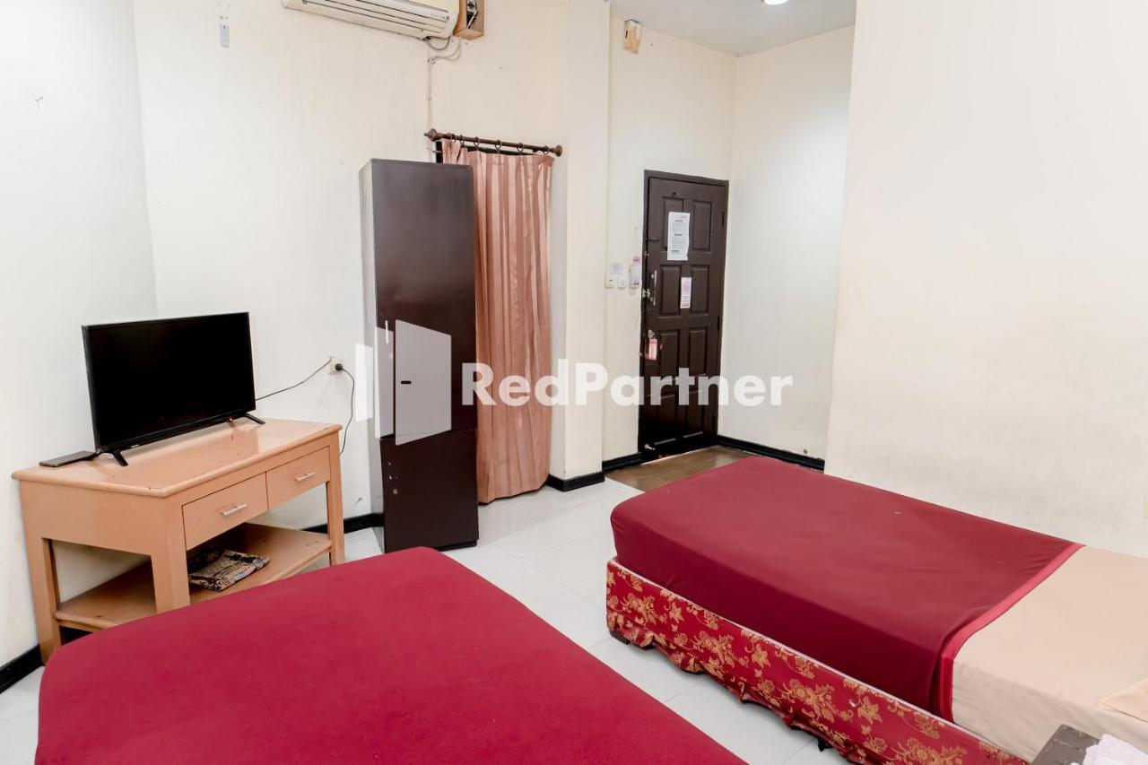 Cherry Pink Hotel Medan Mitra Reddoorz Eksteriør bilde
